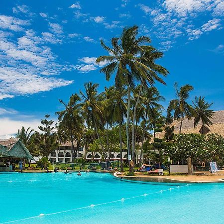 Reef Hotel Момбаса Екстер'єр фото