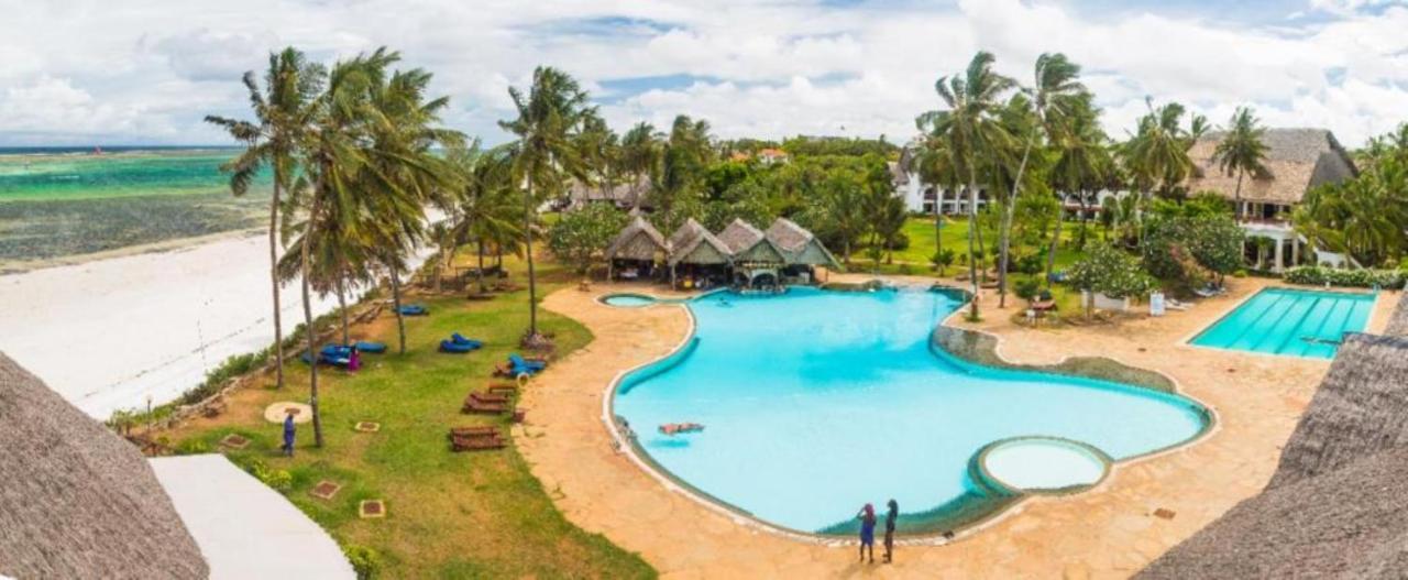 Reef Hotel Момбаса Екстер'єр фото